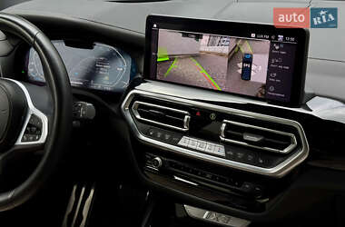 Внедорожник / Кроссовер BMW iX3 2023 в 