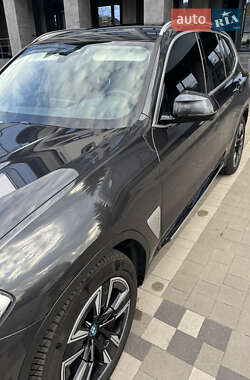 Внедорожник / Кроссовер BMW iX3 2022 в Ровно