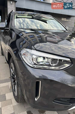 Внедорожник / Кроссовер BMW iX3 2022 в Киеве
