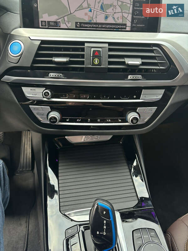 Внедорожник / Кроссовер BMW iX3 2022 в Киеве