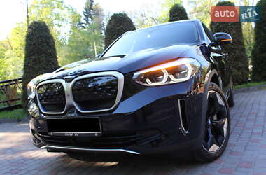 Позашляховик / Кросовер BMW iX3 2021 в 