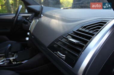 Позашляховик / Кросовер BMW iX3 2021 в 