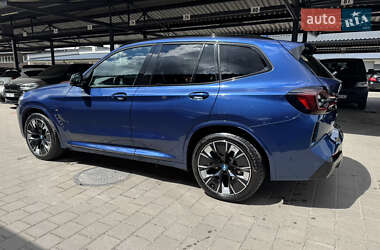 Внедорожник / Кроссовер BMW iX3 2021 в 