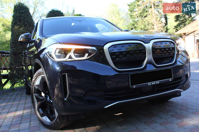 Внедорожник / Кроссовер BMW iX3 2021 в Трускавце