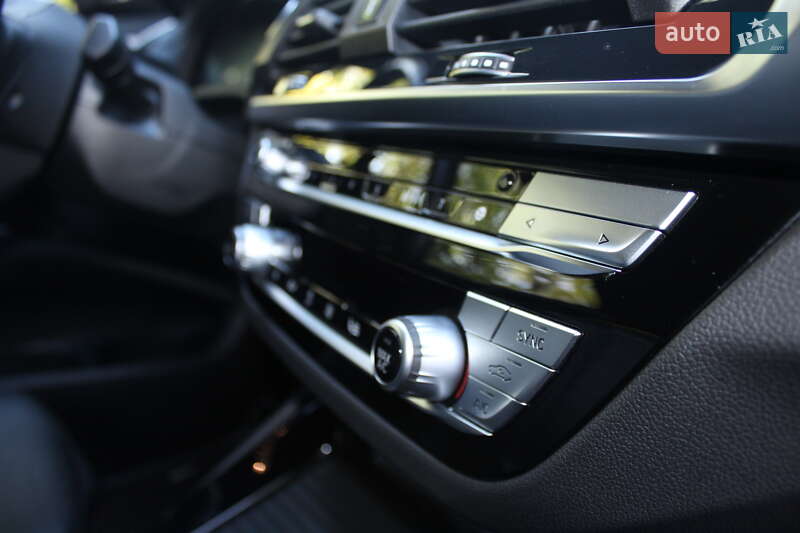 Внедорожник / Кроссовер BMW iX3 2021 в Трускавце