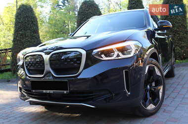 Внедорожник / Кроссовер BMW iX3 2021 в 