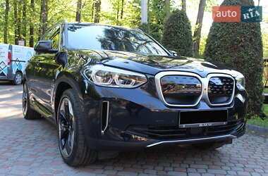 Внедорожник / Кроссовер BMW iX3 2021 в 