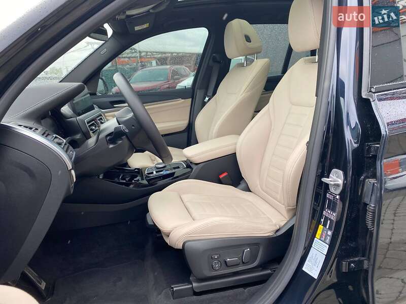 Внедорожник / Кроссовер BMW iX3 2023 в Львове