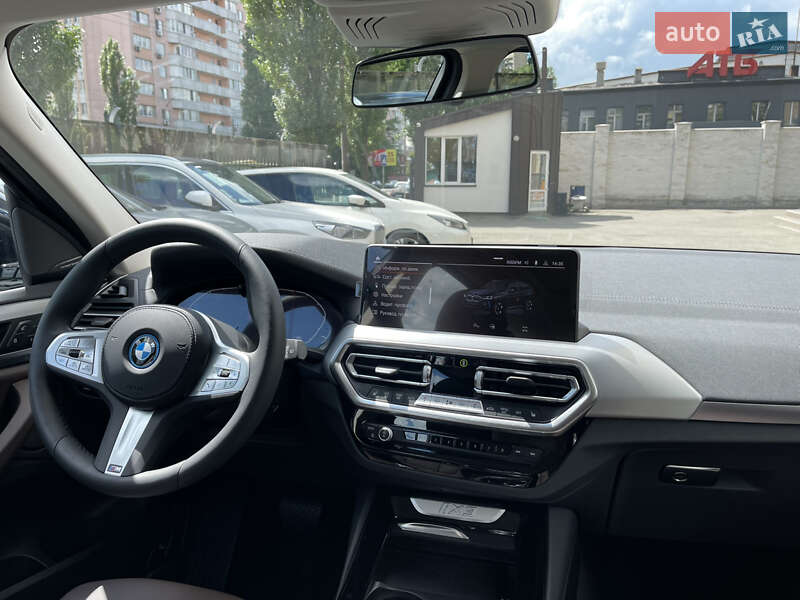 Позашляховик / Кросовер BMW iX3 2025 в Києві