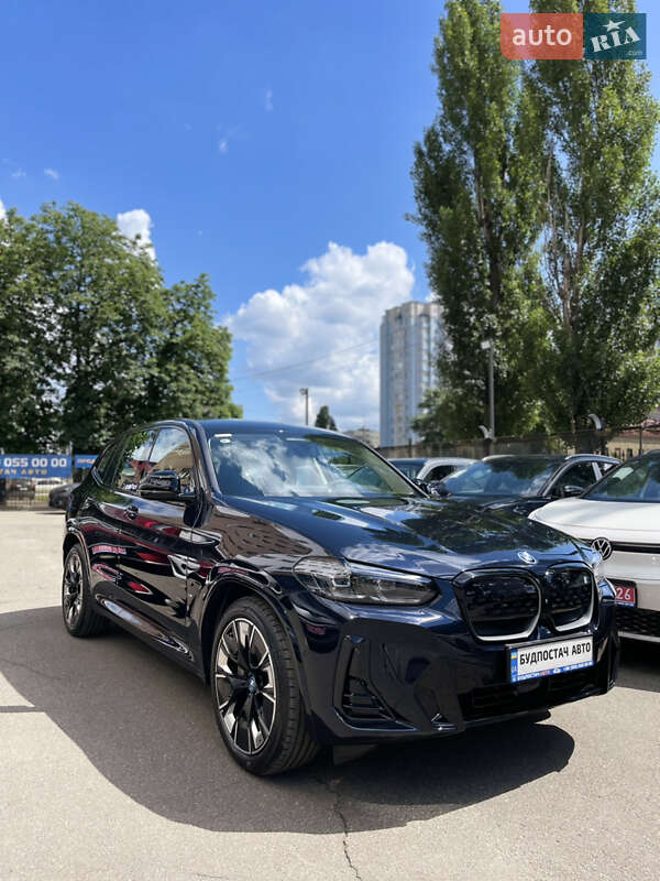 Позашляховик / Кросовер BMW iX3 2025 в Києві