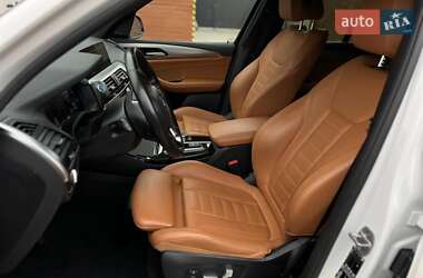 Внедорожник / Кроссовер BMW iX3 2021 в 
