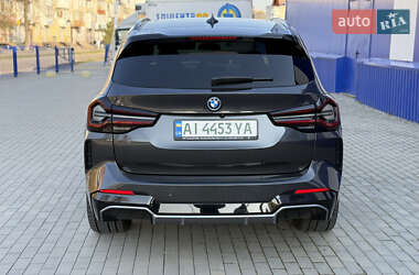 Внедорожник / Кроссовер BMW iX3 2021 в 