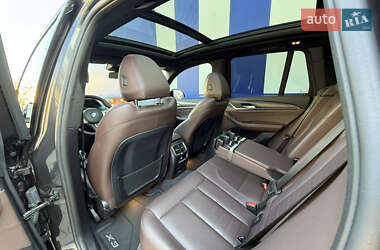 Внедорожник / Кроссовер BMW iX3 2021 в 