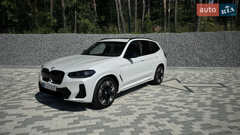 Позашляховик / Кросовер BMW iX3 2024 в Києві