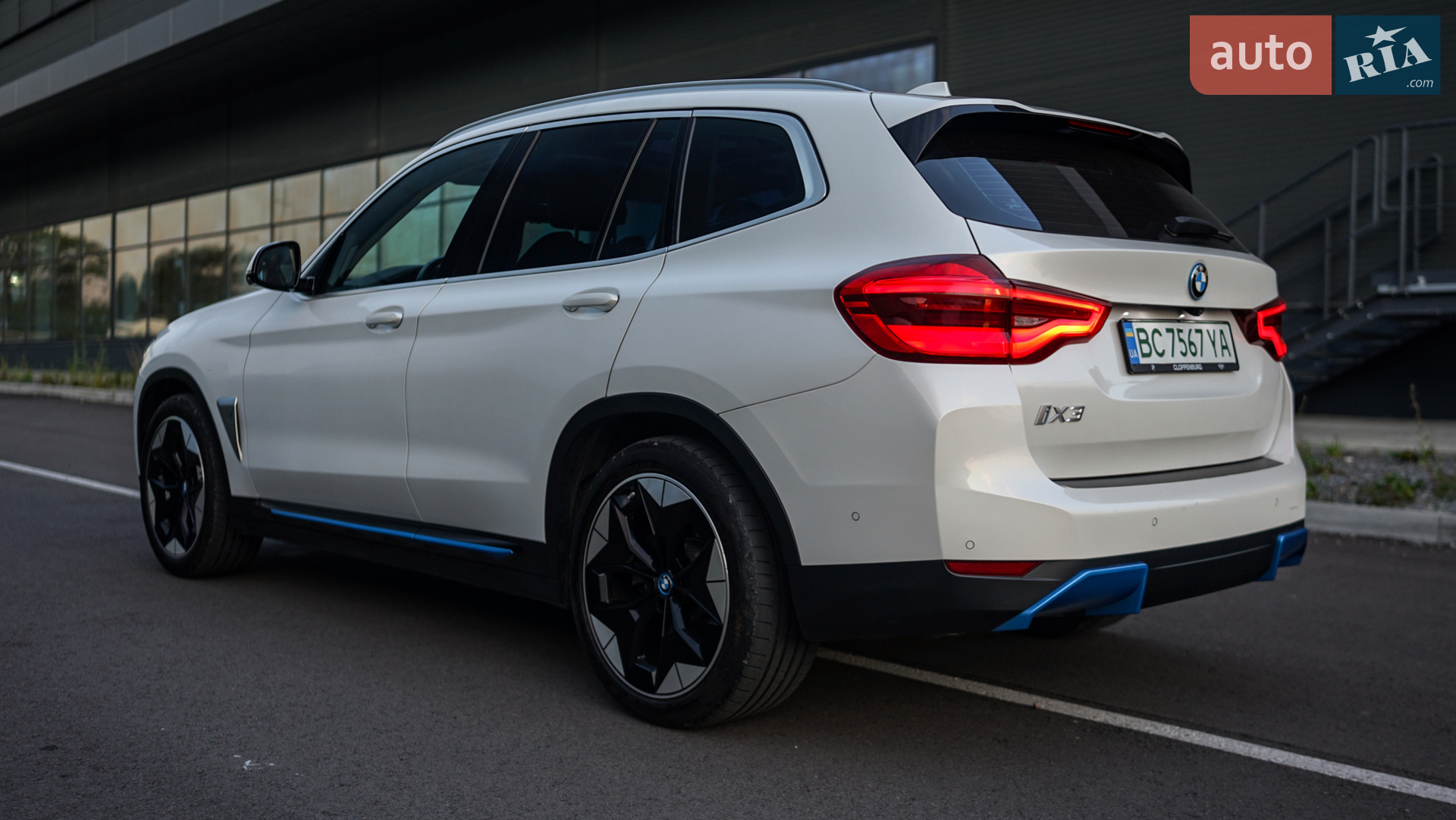 2021 BMW iX3 - мініатюра 3
