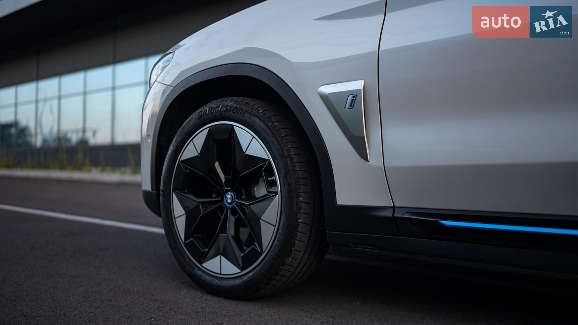 2021 BMW iX3 - мініатюра 11