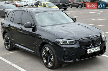 Внедорожник / Кроссовер BMW iX3 2023 в 