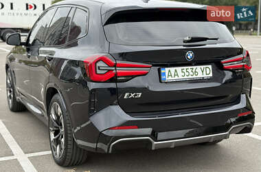 Внедорожник / Кроссовер BMW iX3 2023 в 