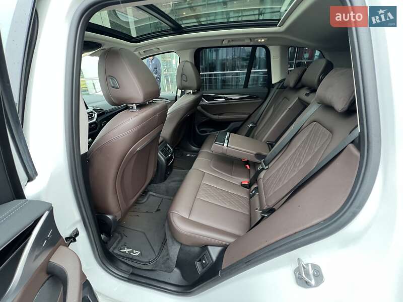 Внедорожник / Кроссовер BMW iX3 2022 в Киеве фото 19 Внедорожник / Кроссовер BMW iX3 2022 в Киеве