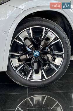 Внедорожник / Кроссовер BMW iX3 2023 в 