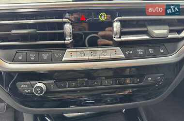 Внедорожник / Кроссовер BMW iX3 2023 в 
