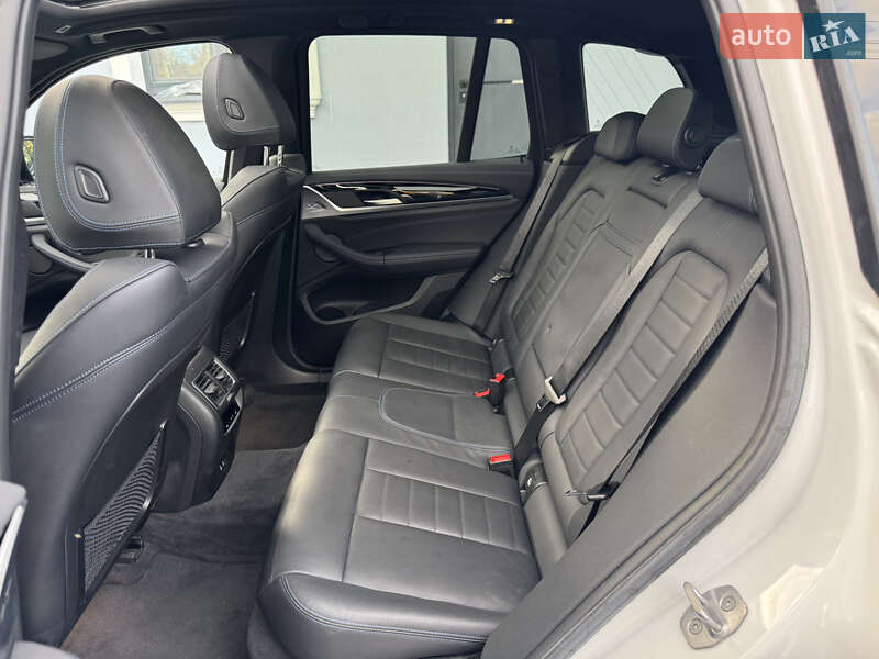Внедорожник / Кроссовер BMW iX3 2023 в Львове