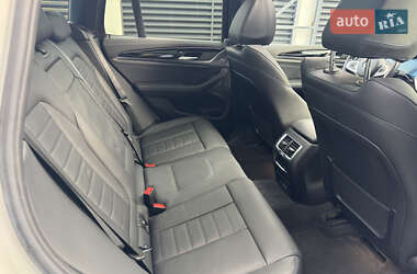 Внедорожник / Кроссовер BMW iX3 2023 в 