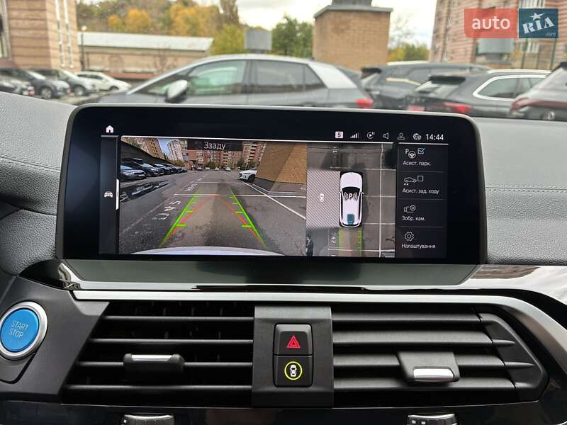 Позашляховик / Кросовер BMW iX3 2021 в Києві