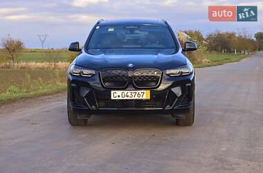 Внедорожник / Кроссовер BMW iX3 2022 в 