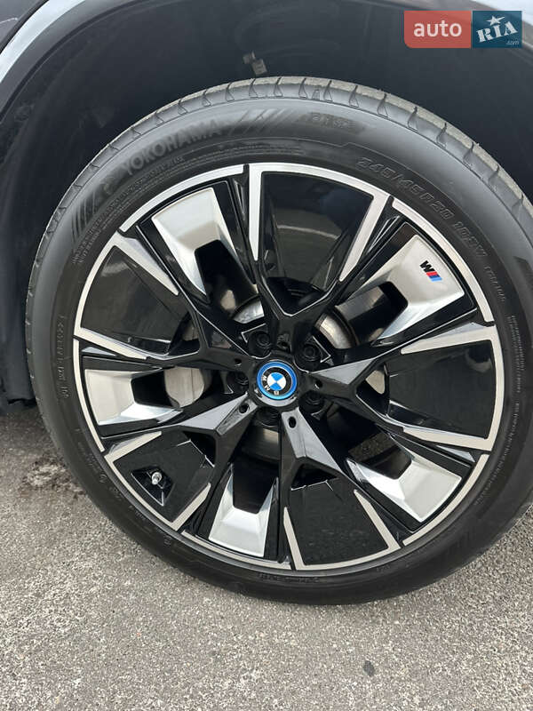 Позашляховик / Кросовер BMW iX3 2022 в Києві фото 15 Позашляховик / Кросовер BMW iX3 2022 в Києві