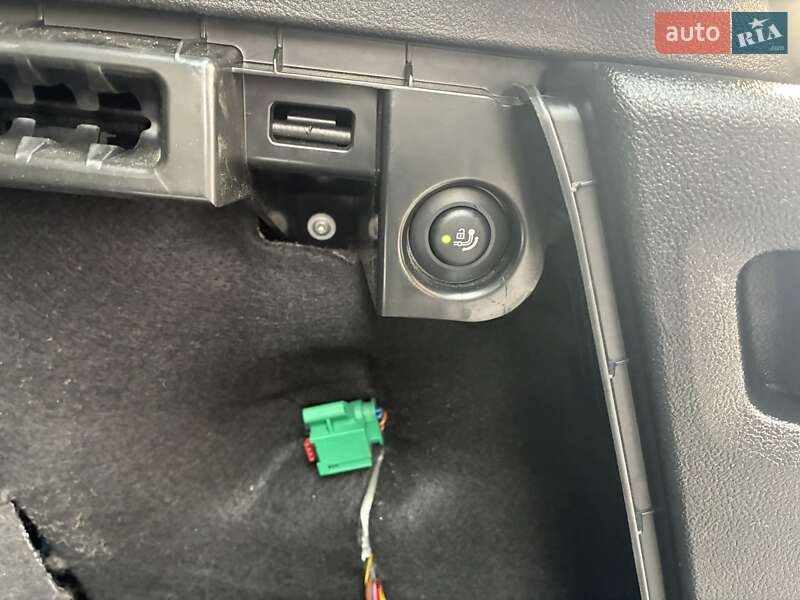 Внедорожник / Кроссовер BMW iX3 2021 в Киеве