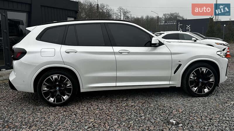Внедорожник / Кроссовер BMW iX3 2022 в Львове