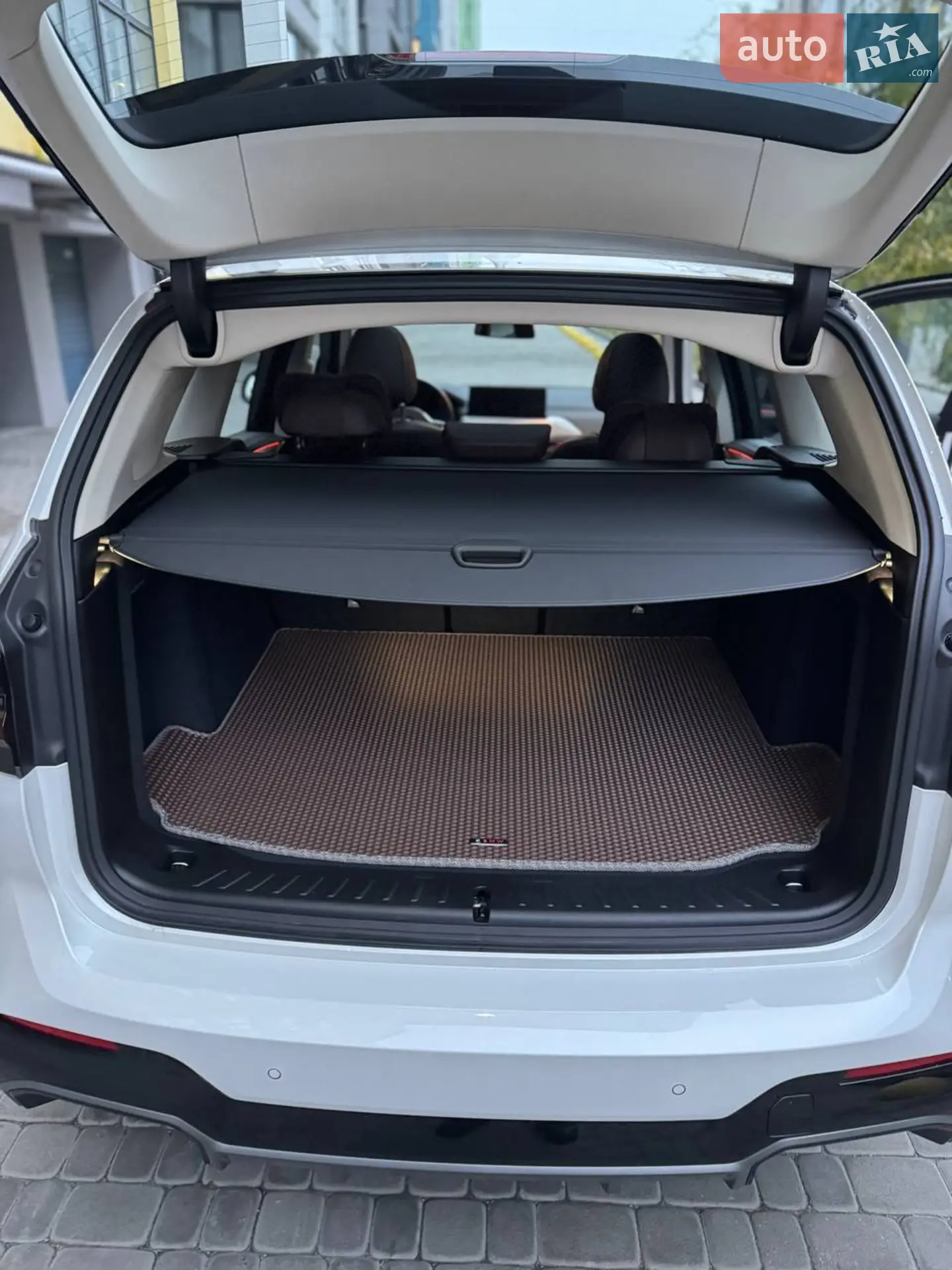 2023 BMW iX3 - мініатюра 47