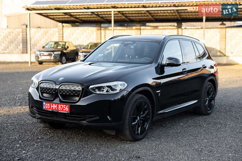 Позашляховик / Кросовер BMW iX3 2021 в Луцьку