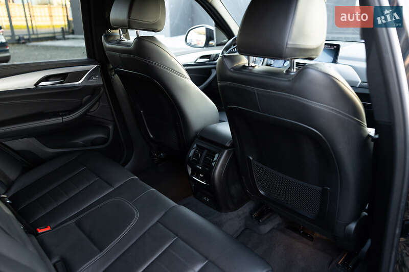 Позашляховик / Кросовер BMW iX3 2021 в Луцьку