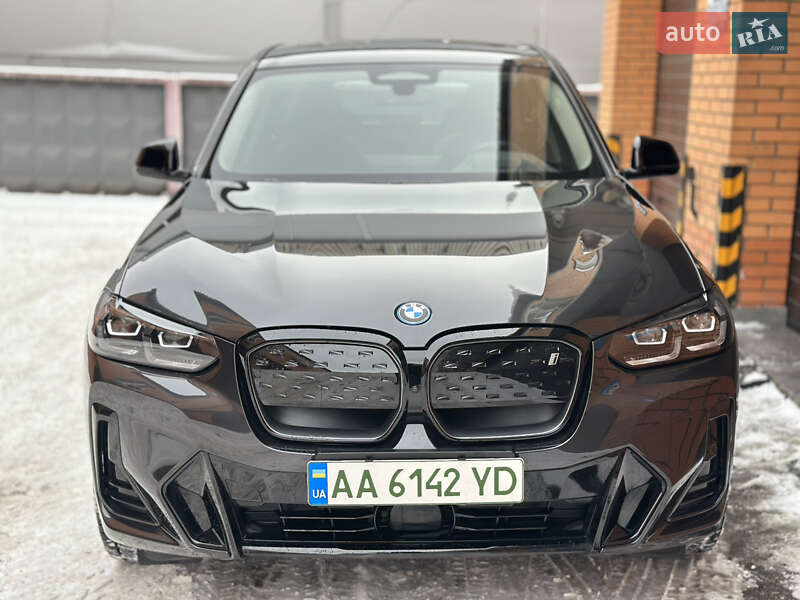 Внедорожник / Кроссовер BMW iX3 2022 в Киеве