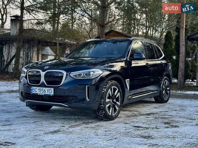 Внедорожник / Кроссовер BMW iX3 2021 в Дрогобыче