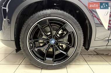 Внедорожник / Кроссовер BMW iX3 2021 в Харькове