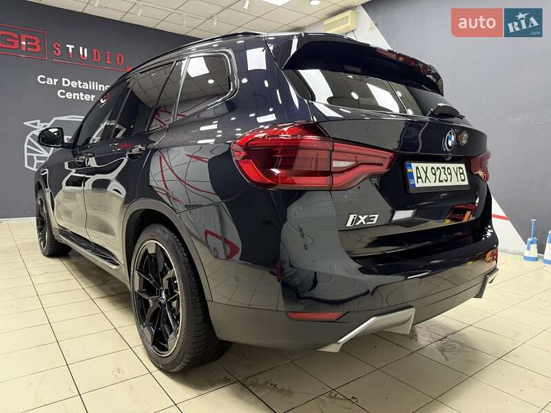 Внедорожник / Кроссовер BMW iX3 2021 в Харькове