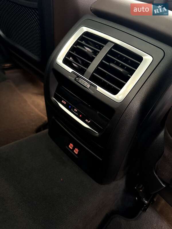 Внедорожник / Кроссовер BMW iX3 2023 в Мукачево