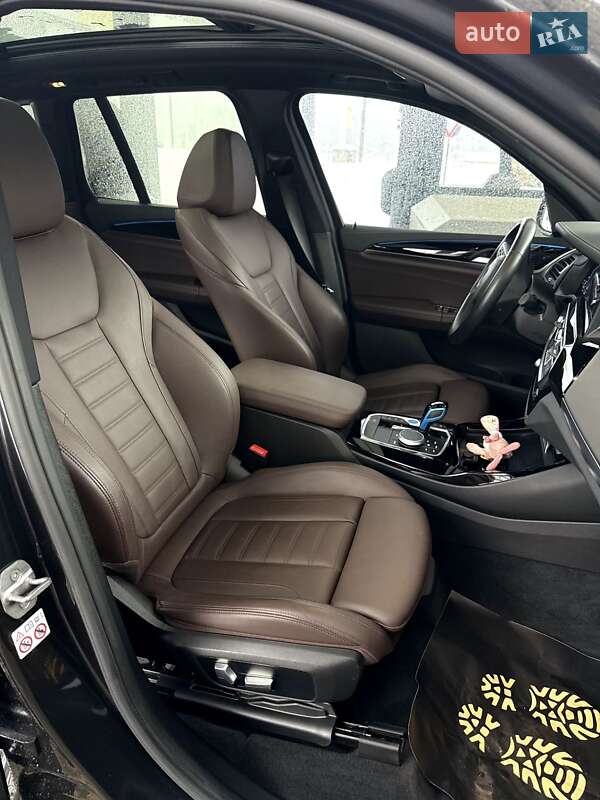 Внедорожник / Кроссовер BMW iX3 2023 в Мукачево