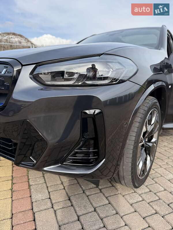 Внедорожник / Кроссовер BMW iX3 2023 в Мукачево