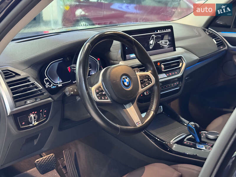 Позашляховик / Кросовер BMW iX3 2022 в Дніпрі