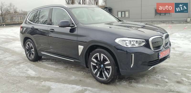 Позашляховик / Кросовер BMW iX3 2021 в Києві