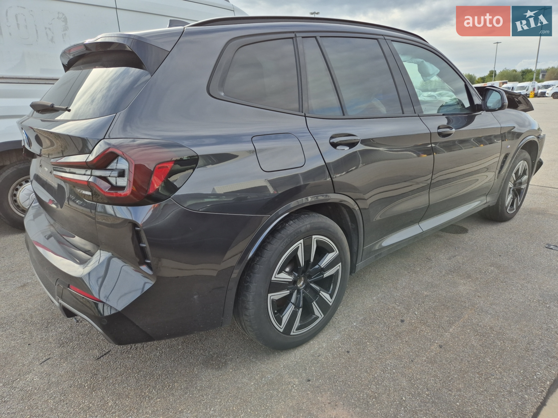 2023 BMW iX3 - мініатюра 3