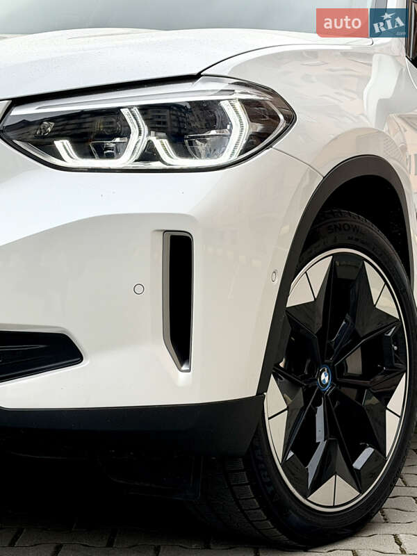 Позашляховик / Кросовер BMW iX3 2021 в Ужгороді фото 13 Позашляховик / Кросовер BMW iX3 2021 в Ужгороді