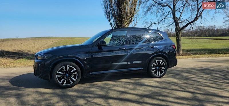 Позашляховик / Кросовер BMW iX3 2022 в Луцьку