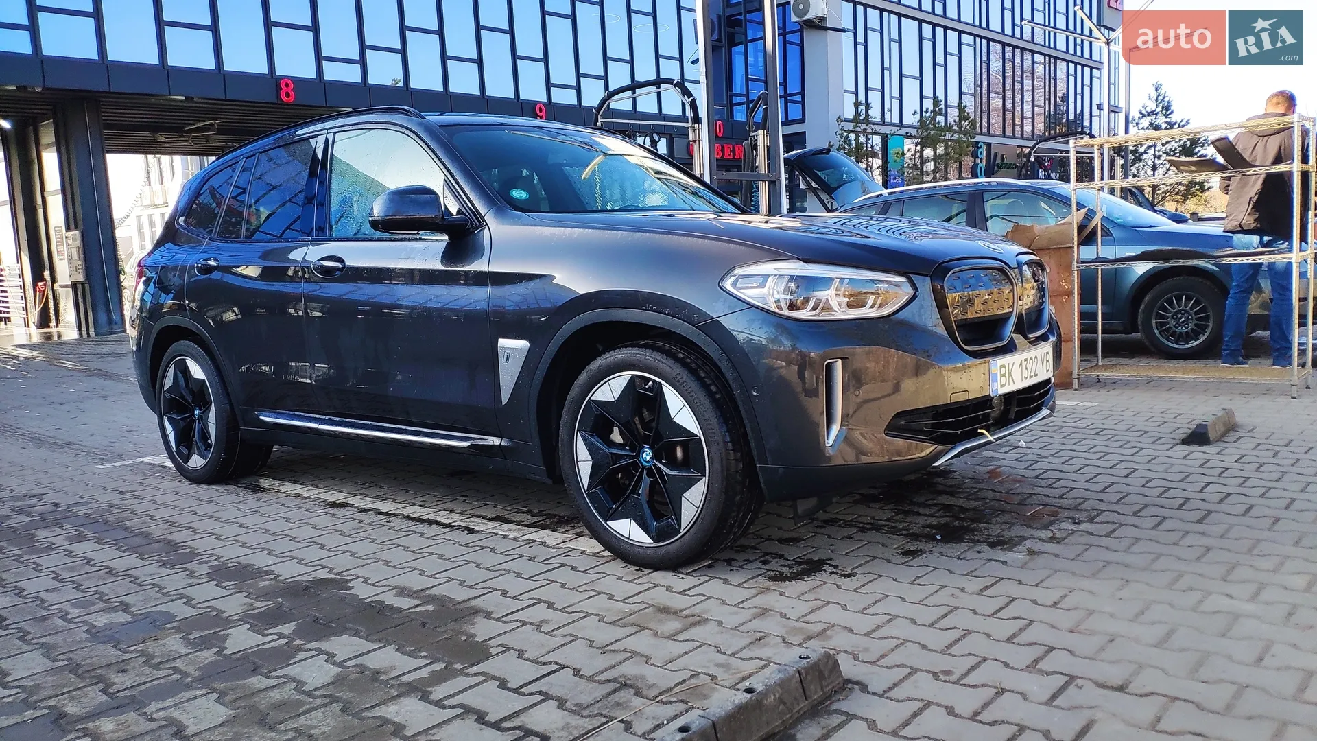 2021 BMW iX3 - мініатюра 2