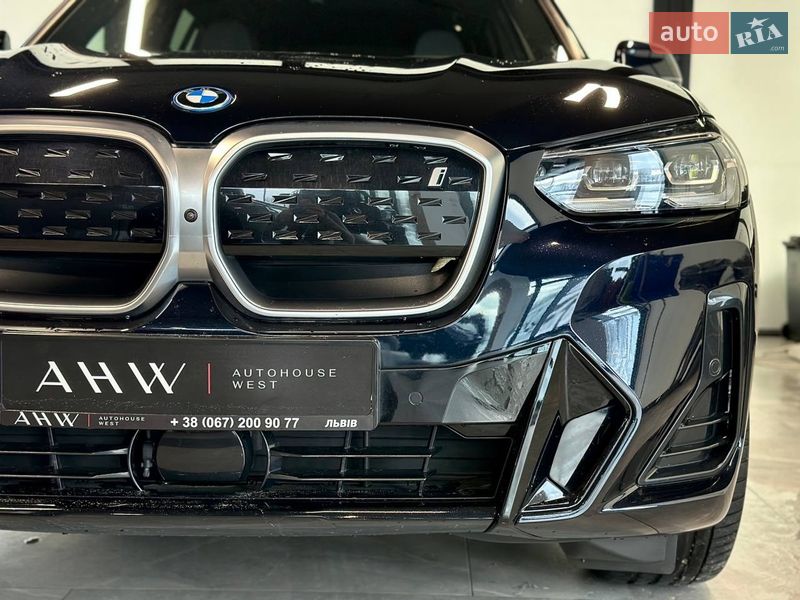 Внедорожник / Кроссовер BMW iX3 2021 в Львове