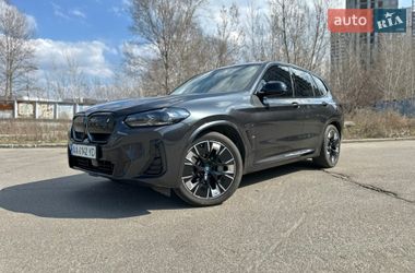 Внедорожник / Кроссовер BMW iX3 2022 в Киеве